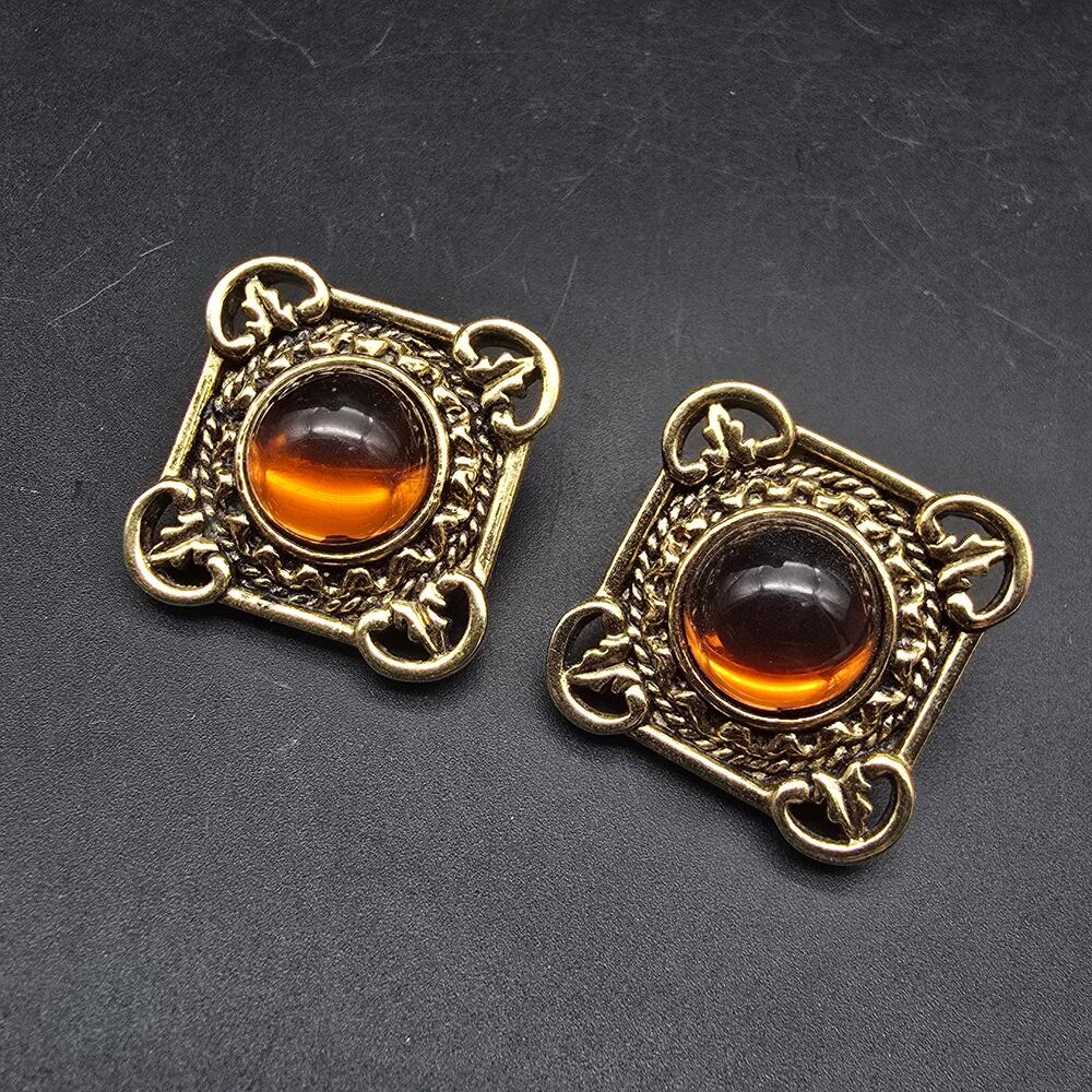 Avon 1992 Bold and Classic Clip On Earrings Faux Amber